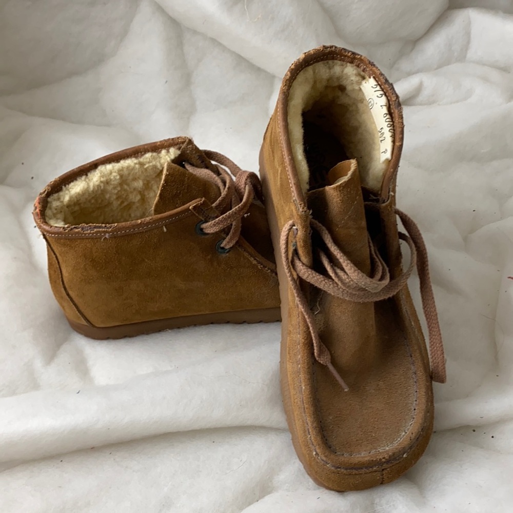 Kalso Earth ankle boot with real shearling lining 7N